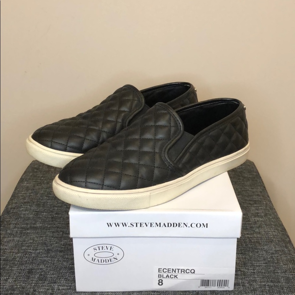 Steve Madden Ecentrcq Flats